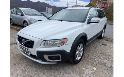 volvo-xc70 - 0