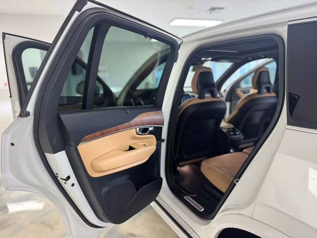 Volvo Xc90 T6 INSCRIPTION/7 МЕСТНА/ПАНО/BOWERS/ОБДУХ/ДИСТРОНИ - автомобили, коли, обяви за нови и употребявани 12