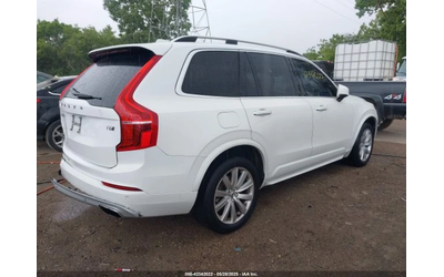 volvo-xc90 - 5