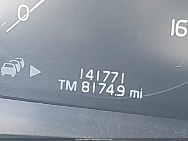 Volvo Xc90 Дигитално табло Подгреви - автомобили, коли, обяви за нови и употребявани 11