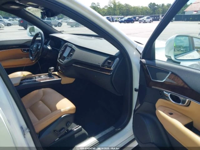 Volvo Xc90 Дигитално табло Подгреви - автомобили, коли, обяви за нови и употребявани 9