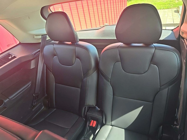 Volvo Xc90 T5 MOMENTUM AWD* 7 МЕСТНА* KEYLESS* КРАЙНА ЦЕНА - автомобили, коли, обяви за нови и употребявани 12