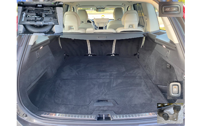 Volvo XC90 2.0 B5 (235 кс) Mild Hybrid AWD Automatic - автомобили, коли, обяви за нови и употребявани 12