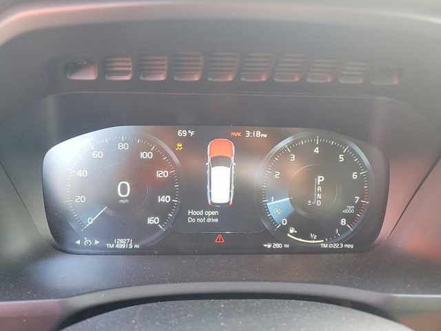 Volvo Xc90 2.0L 4 ALL WHEEL DRIVE - автомобили, коли, обяви за нови и употребявани 8