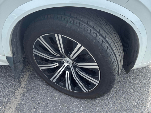Volvo Xc90 2.0L 4cyl AWD - автомобили, коли, обяви за нови и употребявани 6