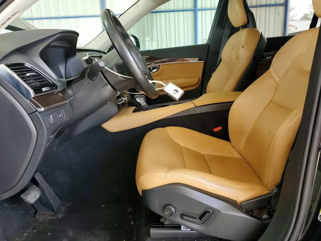 Volvo Xc90 T6 - автомобили, коли, обяви за нови и употребявани 6