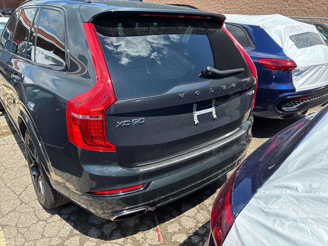 Volvo Xc90 * R Design * КОМПЛЕКТ ДЖАНТИ * КАМЕРА * PANO - автомобили, коли, обяви за нови и употребявани 3