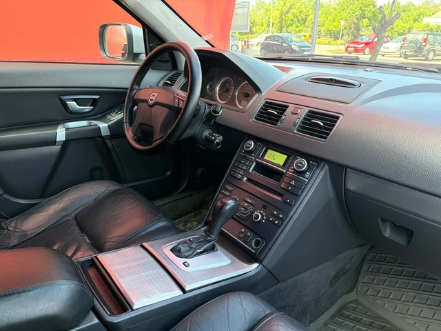 Volvo Xc90 D5* 7места* БАРТЕР - автомобили, коли, обяви за нови и употребявани 9