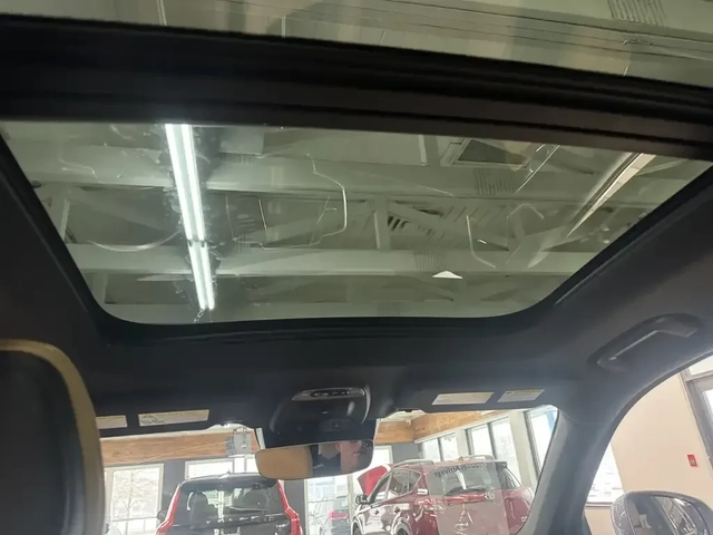 Volvo Xc90 T6 AWD Momentum - автомобили, коли, обяви за нови и употребявани 12