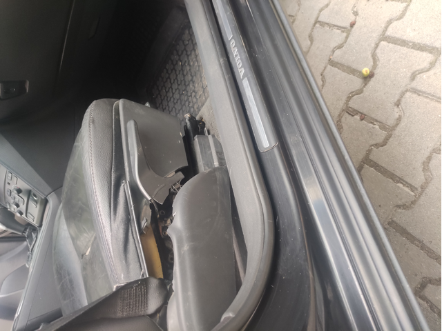 Volvo Xc90 D5 2.4л. 136к.с. - автомобили, коли, обяви за нови и употребявани 4