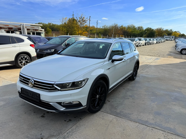 VW Alltrack 2.0tdi 150k.c* 4x4* Digital* Panorama* Highline* - автомобили, коли, обяви за нови и употребявани 1