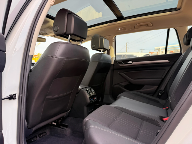 VW Alltrack 2.0tdi 150k.c* 4x4* Digital* Panorama* Highline* - автомобили, коли, обяви за нови и употребявани 7