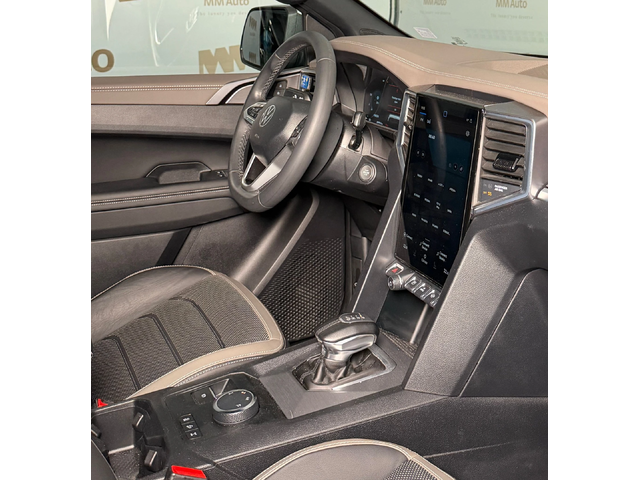 VW Amarok 3.0 TDI 4Motion* Aventura* Harman/Kardon - автомобили, коли, обяви за нови и употребявани 9