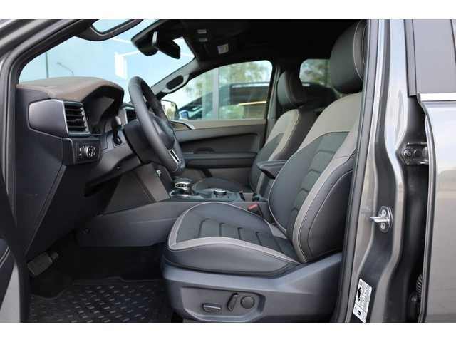 VW Amarok NEW* STYLE* IQ LED LIGHTS* HARMAN/KARDON* 360* - автомобили, коли, обяви за нови и употребявани 12
