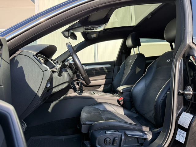 VW Arteon 2.0 TDI R line 4Motion - автомобили, коли, обяви за нови и употребявани 11