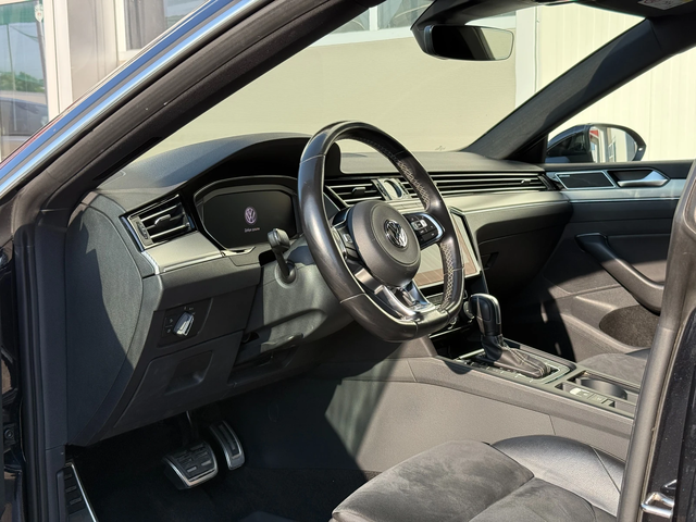 VW Arteon 2.0 TDI R line 4Motion - автомобили, коли, обяви за нови и употребявани 9