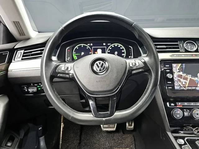VW Arteon 2.0 Tdi Prestige 4Motion - автомобили, коли, обяви за нови и употребявани 12