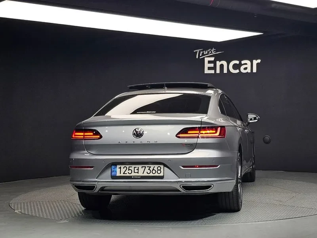 VW Arteon 2.0 Tdi Prestige 4Motion - автомобили, коли, обяви за нови и употребявани 3