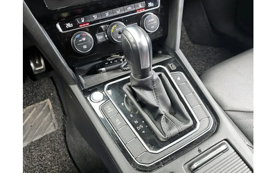 VW Arteon 2.0 Tdi Prestige 4Motion - автомобили, коли, обяви за нови и употребявани 8