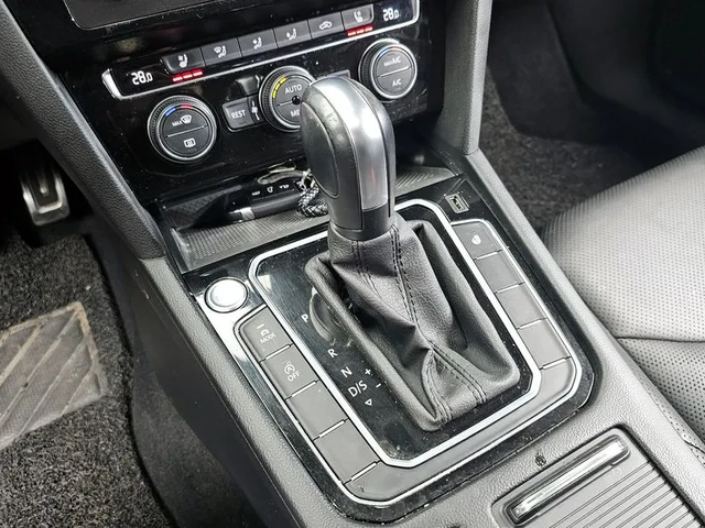 VW Arteon 2.0 Tdi Prestige 4Motion - автомобили, коли, обяви за нови и употребявани 8