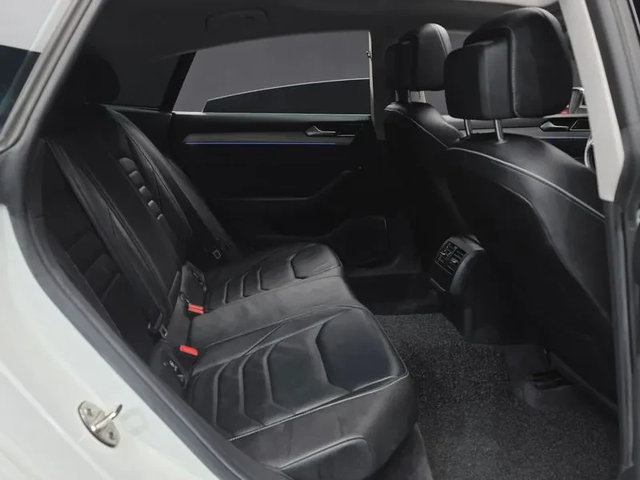 VW Arteon 2.0 TDI Premium - автомобили, коли, обяви за нови и употребявани 11