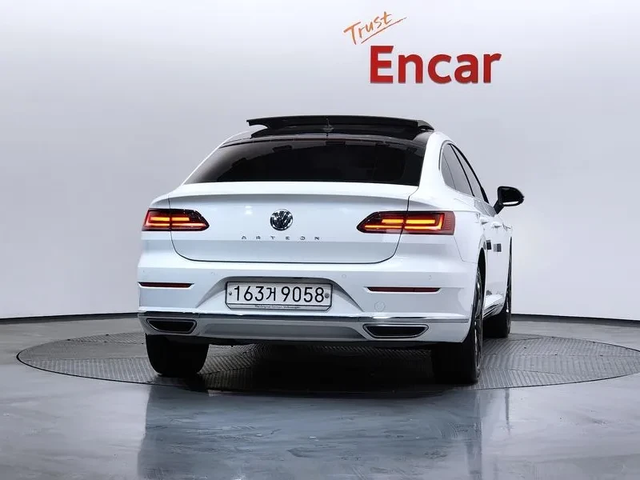 VW Arteon 2.0 Tdi Prestige - автомобили, коли, обяви за нови и употребявани 3