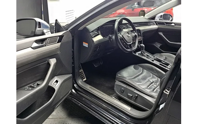 VW Arteon 2.0 Tdi Premium - автомобили, коли, обяви за нови и употребявани 9