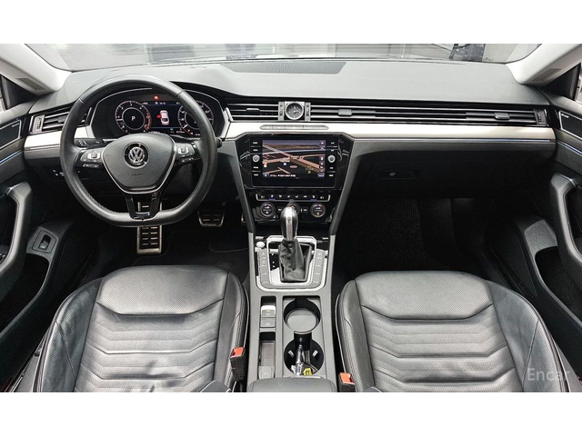 VW Arteon PRESTIGE* ОБДУХВАНЕ* ПАМЕТ* 360* 4 ПОДГРЕВА* ПАНО - автомобили, коли, обяви за нови и употребявани 5