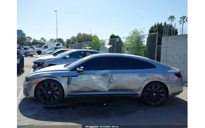 VW Arteon SEL* R-LINE* ПОДГРЕВ* КАМЕРА* ШИБИДАХ* КЕЙЛЕС - автомобили, коли, обяви за нови и употребявани 7