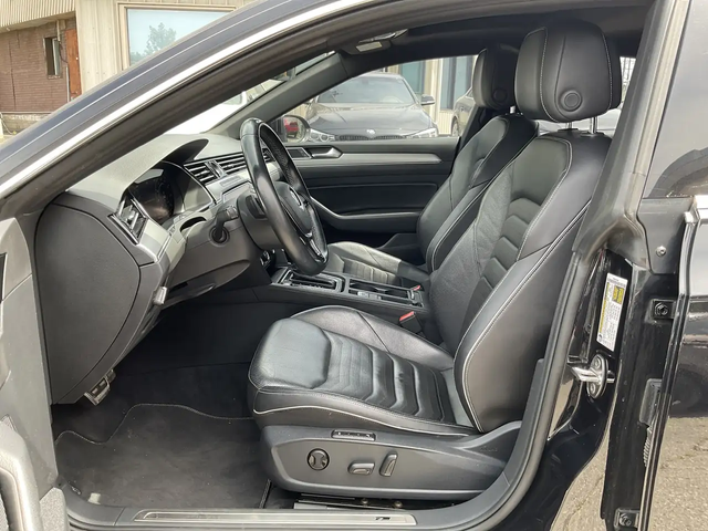 VW Arteon 4Motion SEL w/ R-Line - LTHR! NAV! BACK-UP CAM! BSM! SUNROOF! All Wheel Drive - автомобили, коли, обяви за нови и употребявани 15