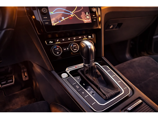 VW Arteon 2.0TDI 190ks 4 motion R line !!! Собствен лизинг ! - автомобили, коли, обяви за нови и употребявани 14