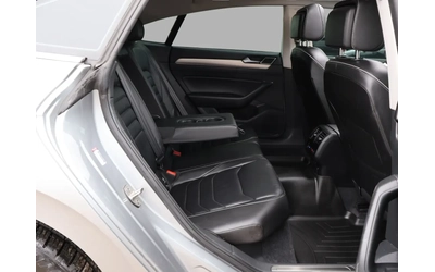 VW Arteon - автомобили, коли, обяви за нови и употребявани 14