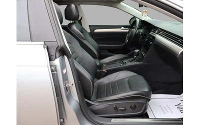 VW Arteon - автомобили, коли, обяви за нови и употребявани 15