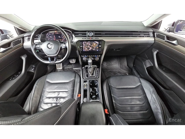 VW Arteon 2.0 TDI* PRESTIGE* МАСАЖ* ОБДУХ* БЕЗ ИНЦИДЕНТИ - автомобили, коли, обяви за нови и употребявани 9