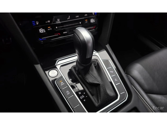 VW Arteon 2.0 TDI Prestige* DISTRONIC* 360* ХЕДЪП* ПАНОРАМА* - автомобили, коли, обяви за нови и употребявани 13