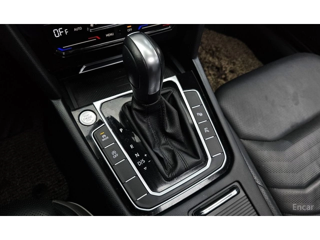 VW Arteon 2.0 TDI Prestige* DISTRONIC* МАСАЖ* 360* ХЕДЪП* - автомобили, коли, обяви за нови и употребявани 13