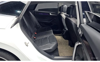 VW Arteon 2.0 TDI Prestige* DISTRONIC* МАСАЖ* 360* ХЕДЪП* - автомобили, коли, обяви за нови и употребявани 14