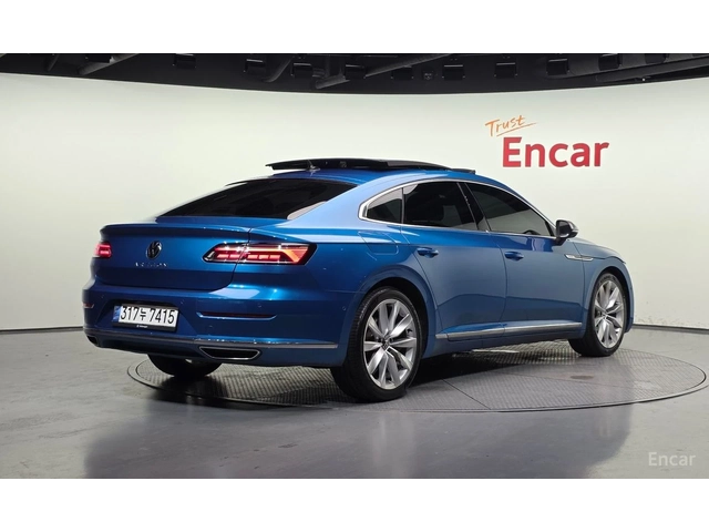 VW Arteon 2.0 TDI Prestige* DISTRONIC* 360* ХЕДЪП* ОБДУХВАНЕ - автомобили, коли, обяви за нови и употребявани 2