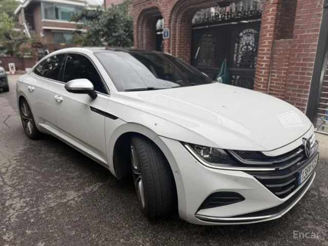 VW Arteon 2.0 TDI Prestige* МАСАЖ* 360* ХЕДЪП* ПАНОРАМА* - автомобили, коли, обяви за нови и употребявани 2