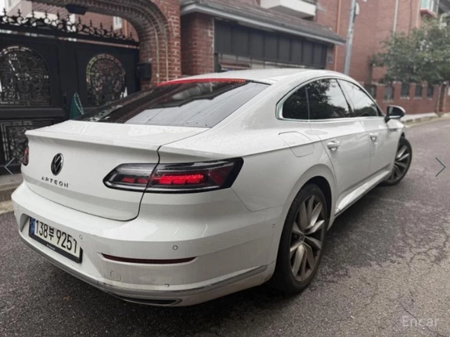 VW Arteon 2.0 TDI Prestige* МАСАЖ* 360* ХЕДЪП* ПАНОРАМА* - автомобили, коли, обяви за нови и употребявани 3