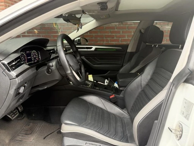 VW Arteon 2.0 TDI Prestige* МАСАЖ* 360* ХЕДЪП* ПАНОРАМА* - автомобили, коли, обяви за нови и употребявани 6