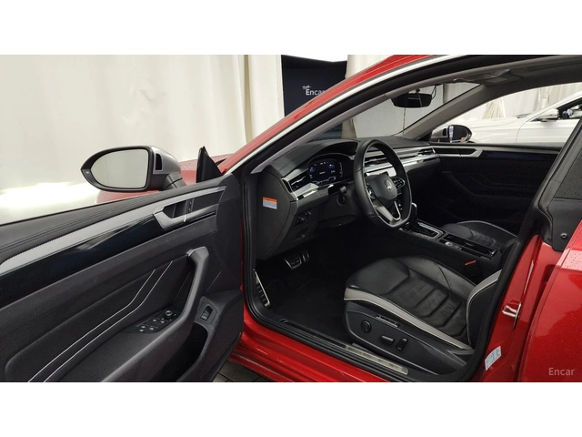 VW Arteon 2.0 TDI* HUD* 360* МАСАЖИ* КОЖА* ОБДУХВ* ПАНО - автомобили, коли, обяви за нови и употребявани 7