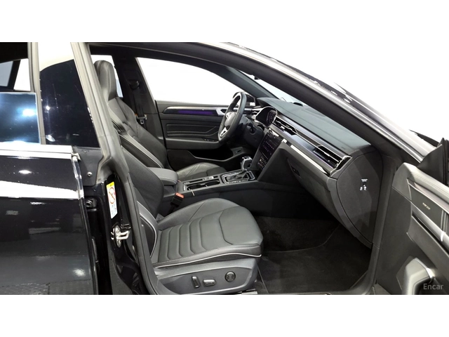 VW Arteon 2.0 TDI R-Line 4Motion - автомобили, коли, обяви за нови и употребявани 9
