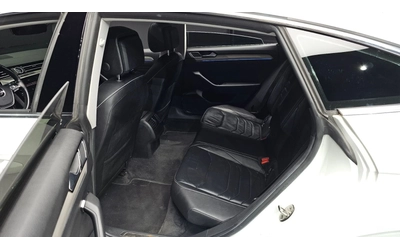 VW Arteon 2.0TDI PREMIUM* КОЖА* ОБДУХВ* ПАНО* МАСАЖИ - автомобили, коли, обяви за нови и употребявани 9