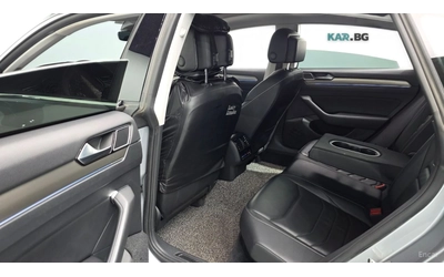VW Arteon Prestige* 2.0TDI* ПОДГРЕВ* ОБДУХ* 360* ДИСТРОНИК* - автомобили, коли, обяви за нови и употребявани 10
