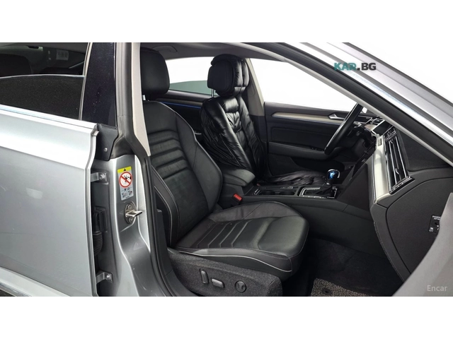 VW Arteon Prestige* 2.0TDI* ПОДГРЕВ* ОБДУХ* 360* ДИСТРОНИК* - автомобили, коли, обяви за нови и употребявани 8
