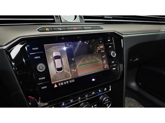 VW Arteon 2.0 TDI Prestige - автомобили, коли, обяви за нови и употребявани 11
