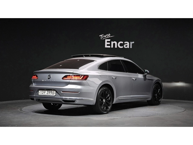 VW Arteon 2.0 TDI Prestige - автомобили, коли, обяви за нови и употребявани 2