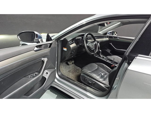 VW Arteon 2.0 TDI Prestige - автомобили, коли, обяви за нови и употребявани 5