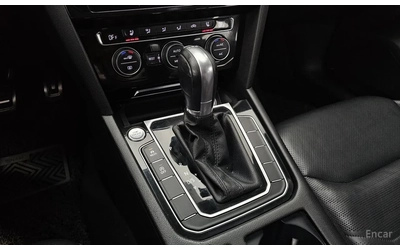 VW Arteon 2.0 TDI Premium - автомобили, коли, обяви за нови и употребявани 7